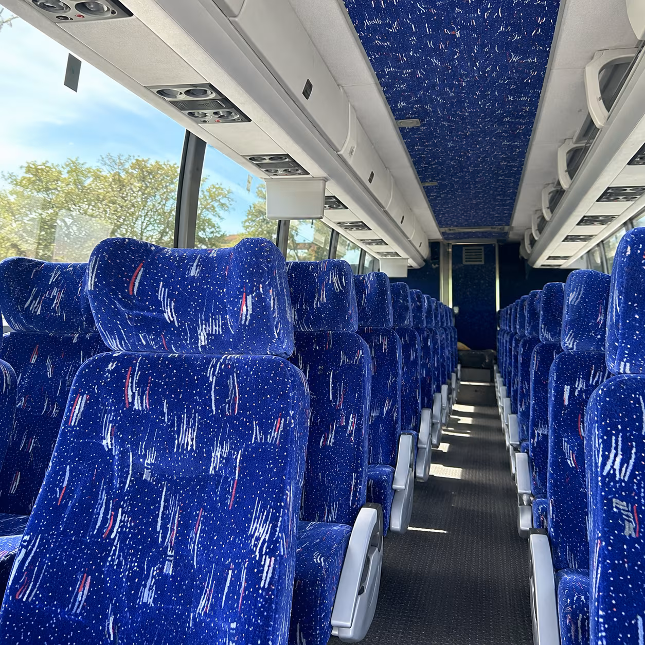 charter buses to golden 1 center and sacramento concert venues