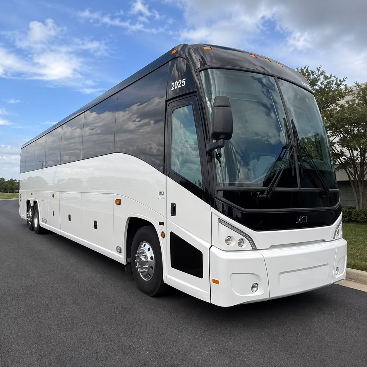 long distance charter buses for stockton fans heading to away games