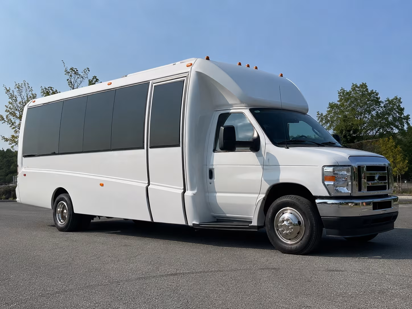 prom and homecoming party buses in stockton