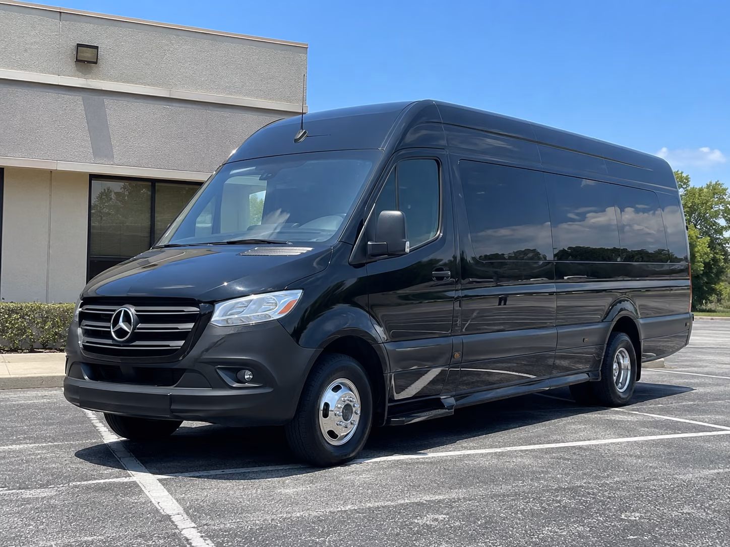 reserve transportation for your next bachelor or bachelorette party 4