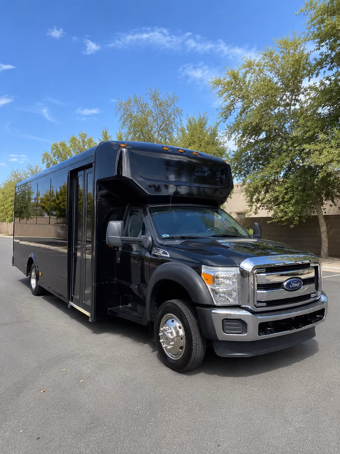 stockton bus rental service area